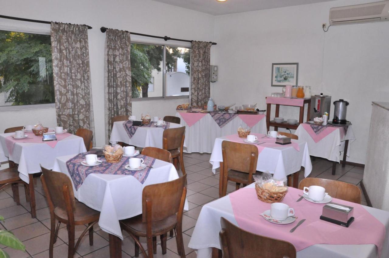 Hotel Del Norte Artigas Bagian luar foto